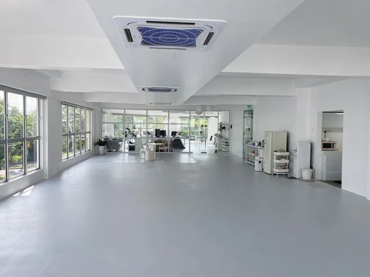 Towards the studio at Space by Atelier Labo.